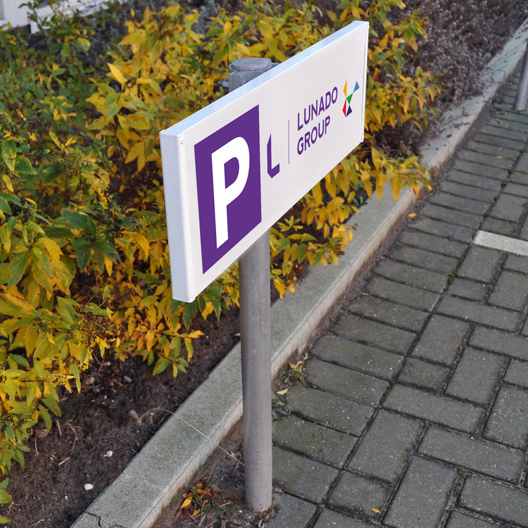 Marquage personnalisé pour panneau de parking