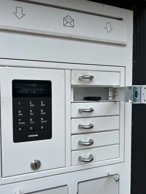 Dépôt et réception des clés 24/7 "KeyBox"