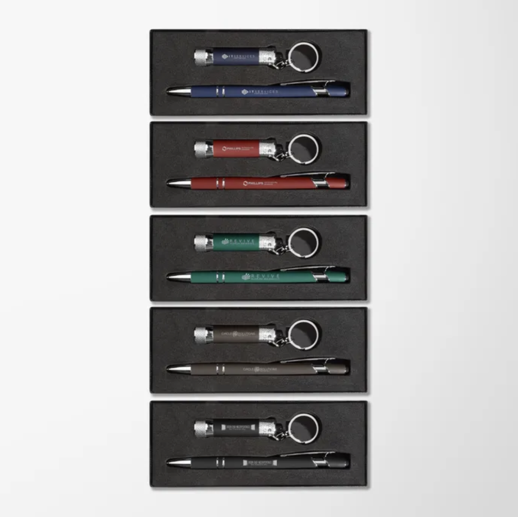 Stylo et lampe de poche avec gravure personnalisée dans un coffret avec fenêtre