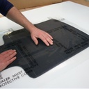 Protecteur de tapis de sol auto-adhésif