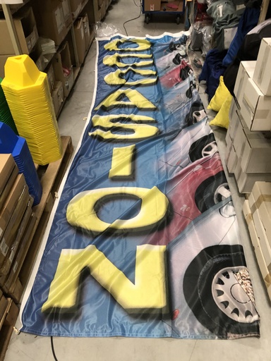 [125230180] Vlag Quadri 400 x 150cm